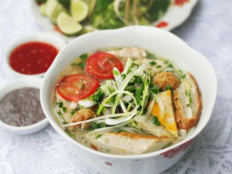 Review ăn uống Nha Trang – Đậm đà hương vị với 5 gợi ý sau