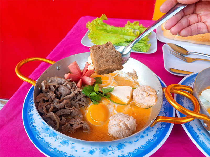 Vi vu du lịch - Sáng ăn gì ở Đà Lạt là ngon nhất?